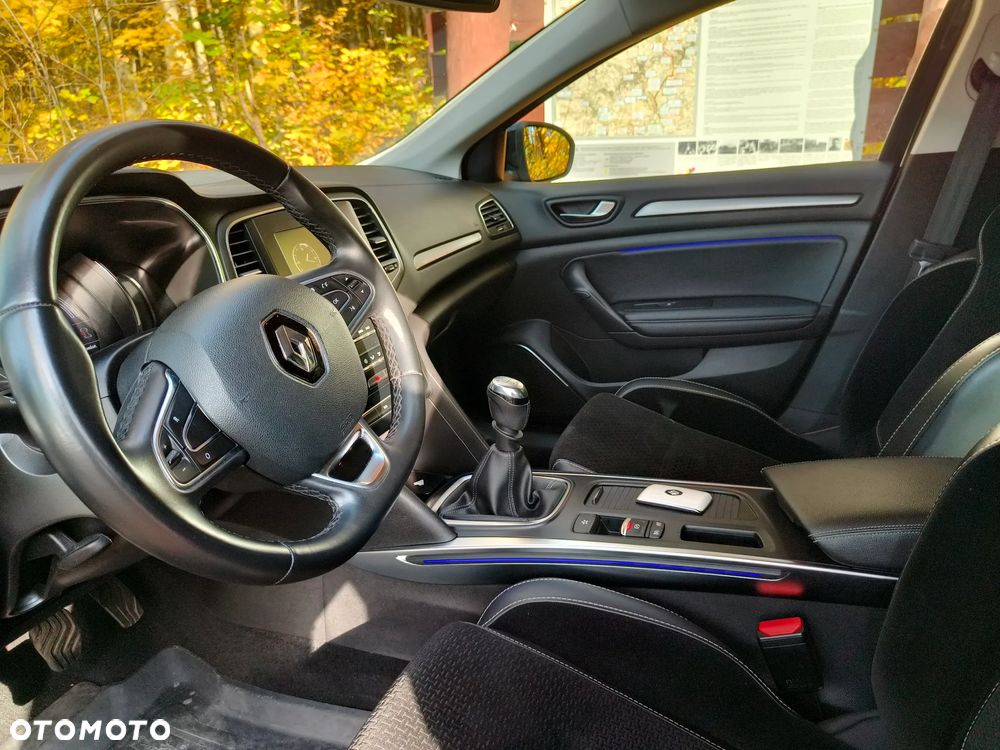 Renault Megane 1.3 TCe FAP Intens - 23