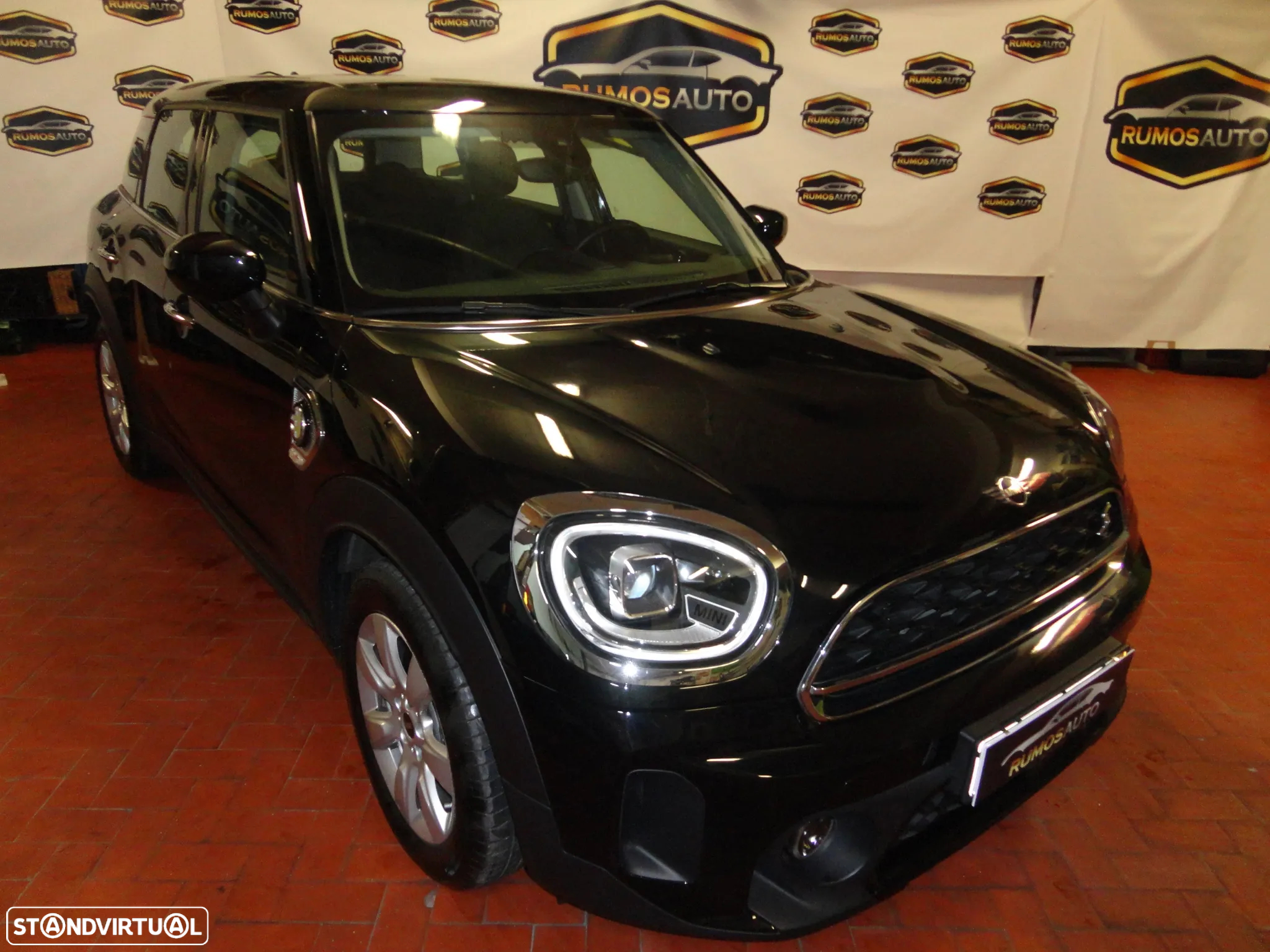 MINI Countryman Cooper SE ALL4 Auto - 4