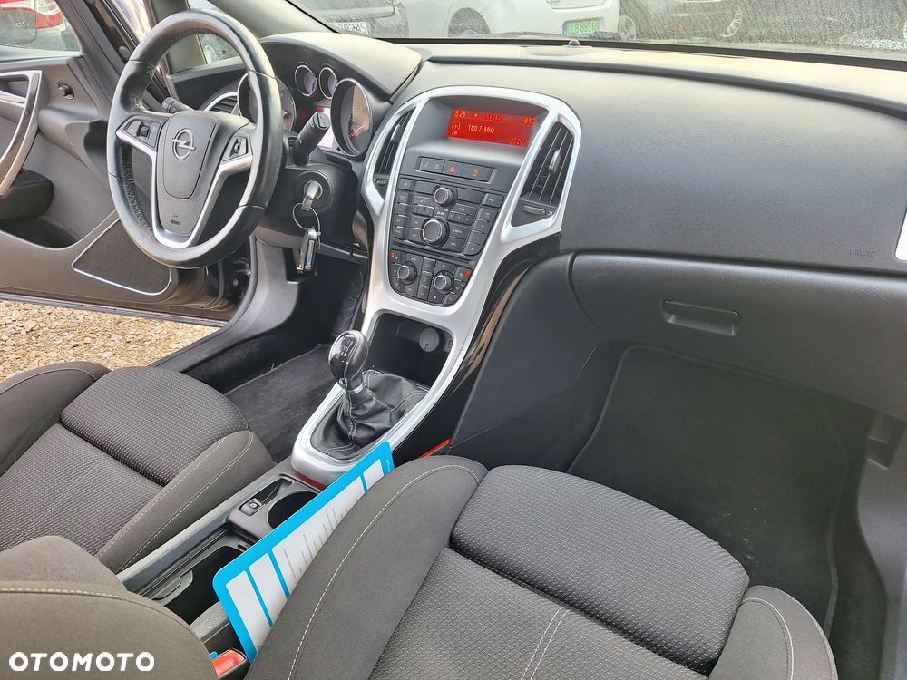 Opel Astra 1.4 Turbo Cosmo - 22