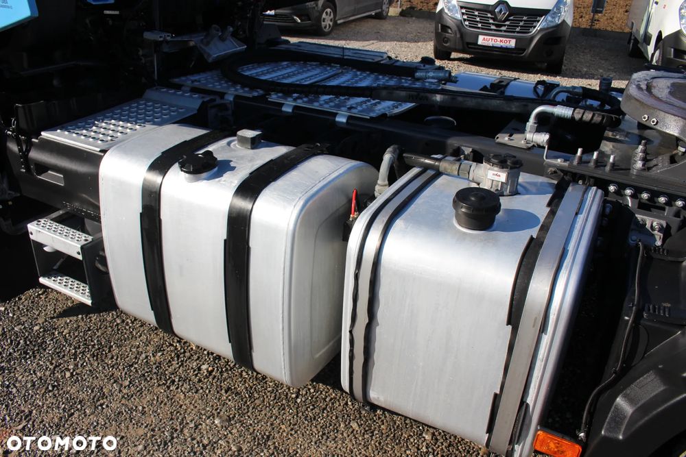 Renault T480 *13L* /HYDRAULIKA / KLIMA POSTOJOWA/2 ZBIORNIKI /ACC / BL.MOSTU / Euro 6 /*SERWIS FR*/ STAN IDEALNY / - 19