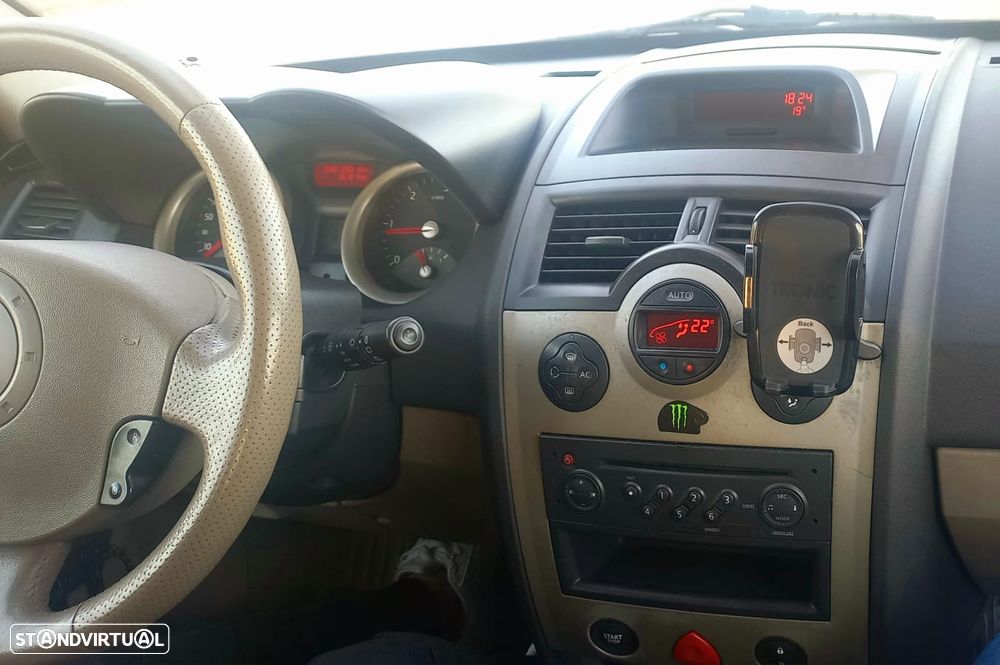 Renault Mégane Break 1.5 dCi Dynamique Luxe - 5