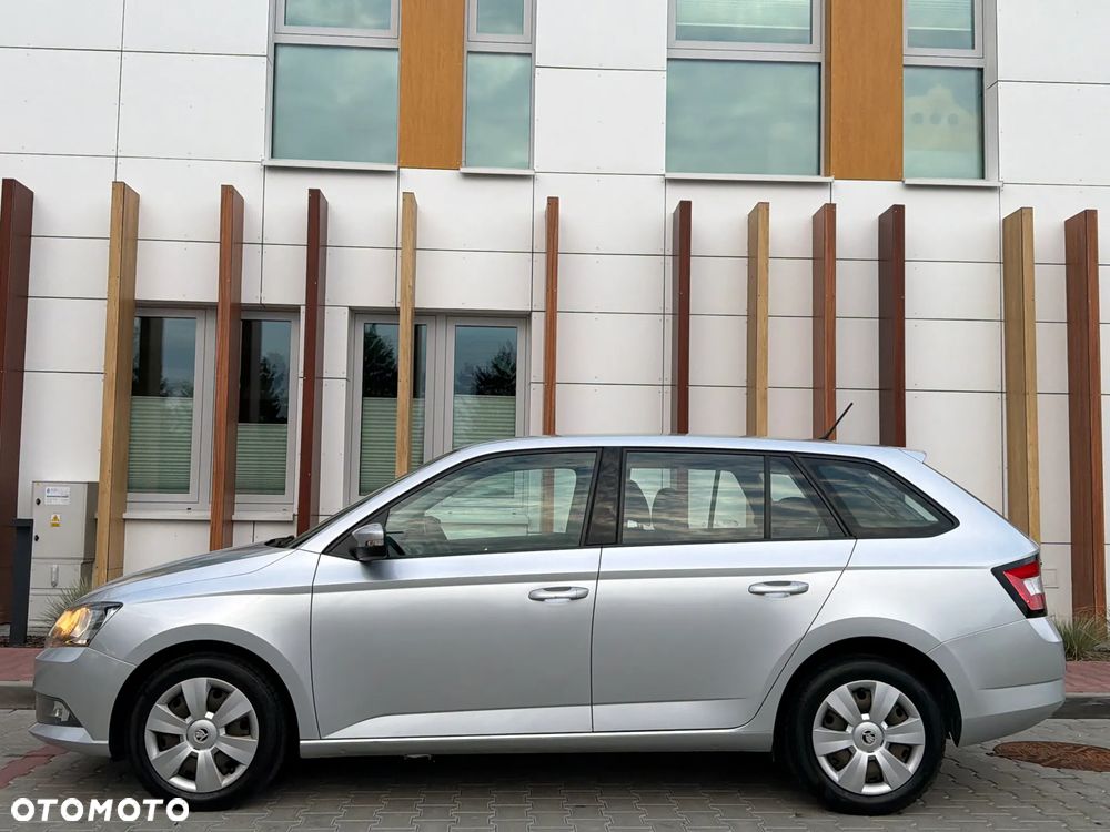 Skoda Fabia 1.0 TSI Active - 6