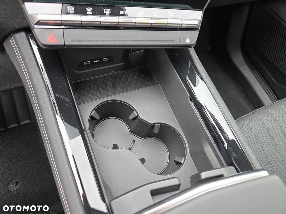 Renault Espace 1.2 E-Tech Full Hybrid 200 Iconic MMT 5os - 21