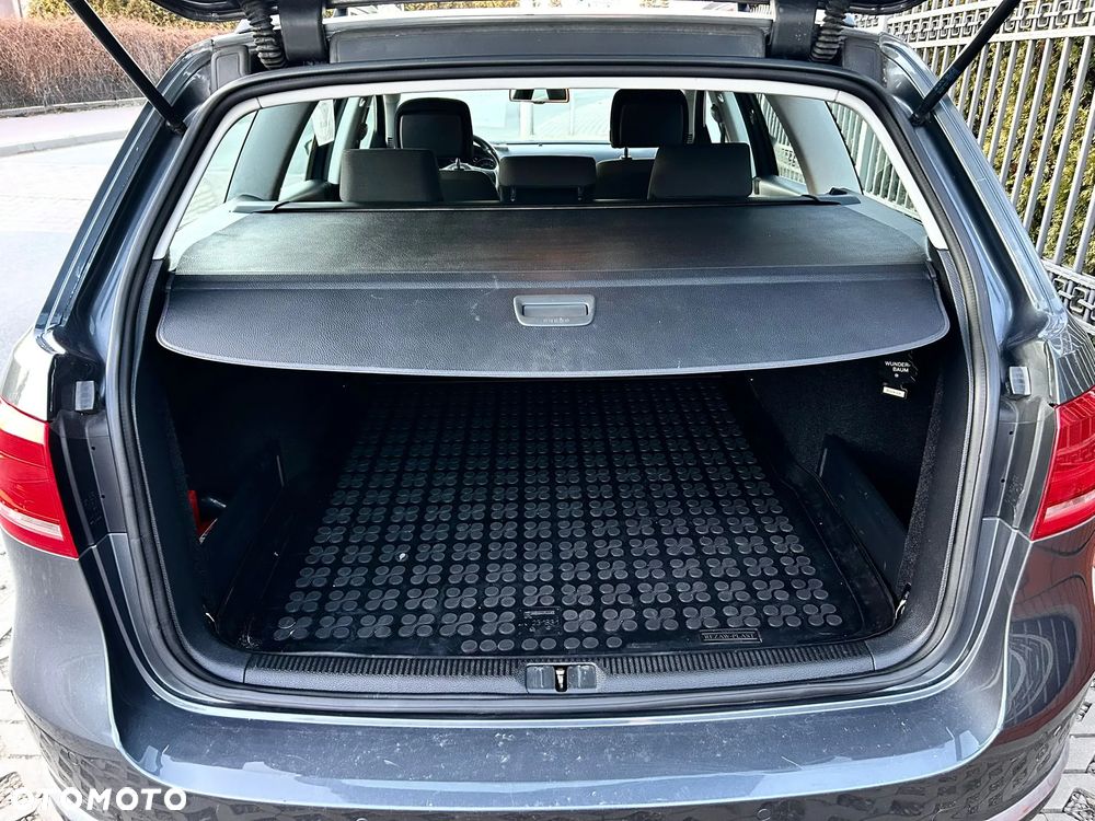 Volkswagen Passat 2.0 Blue TDI DSG SCR Comfortline - 10