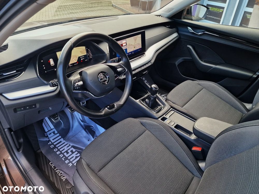 Skoda Octavia 2.0 TDI Exclusive - 21