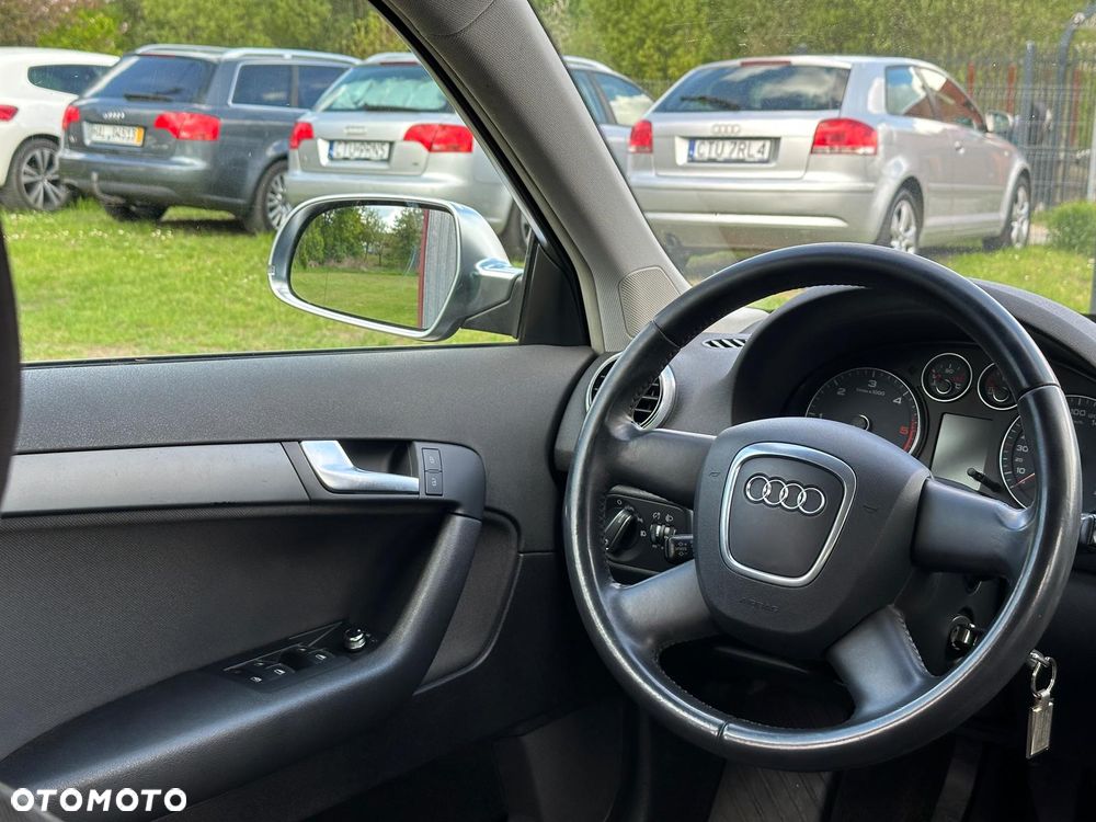 Audi A3 Sportback 1.6 TDI Attraction - 18