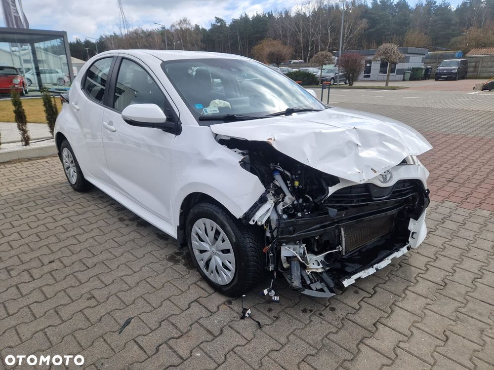 Toyota Yaris 1.0 Active - 8