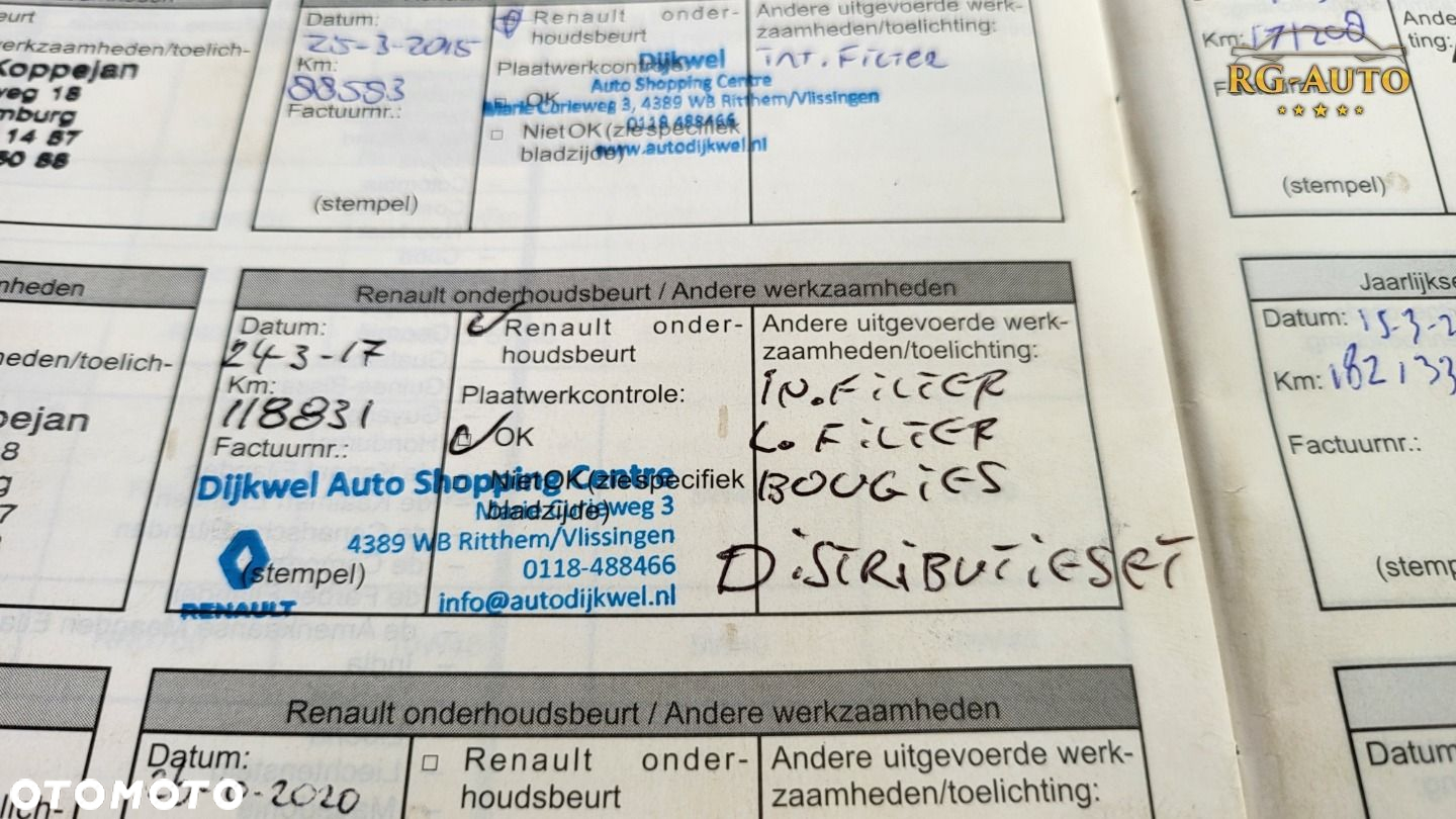 Renault Scenic - 22
