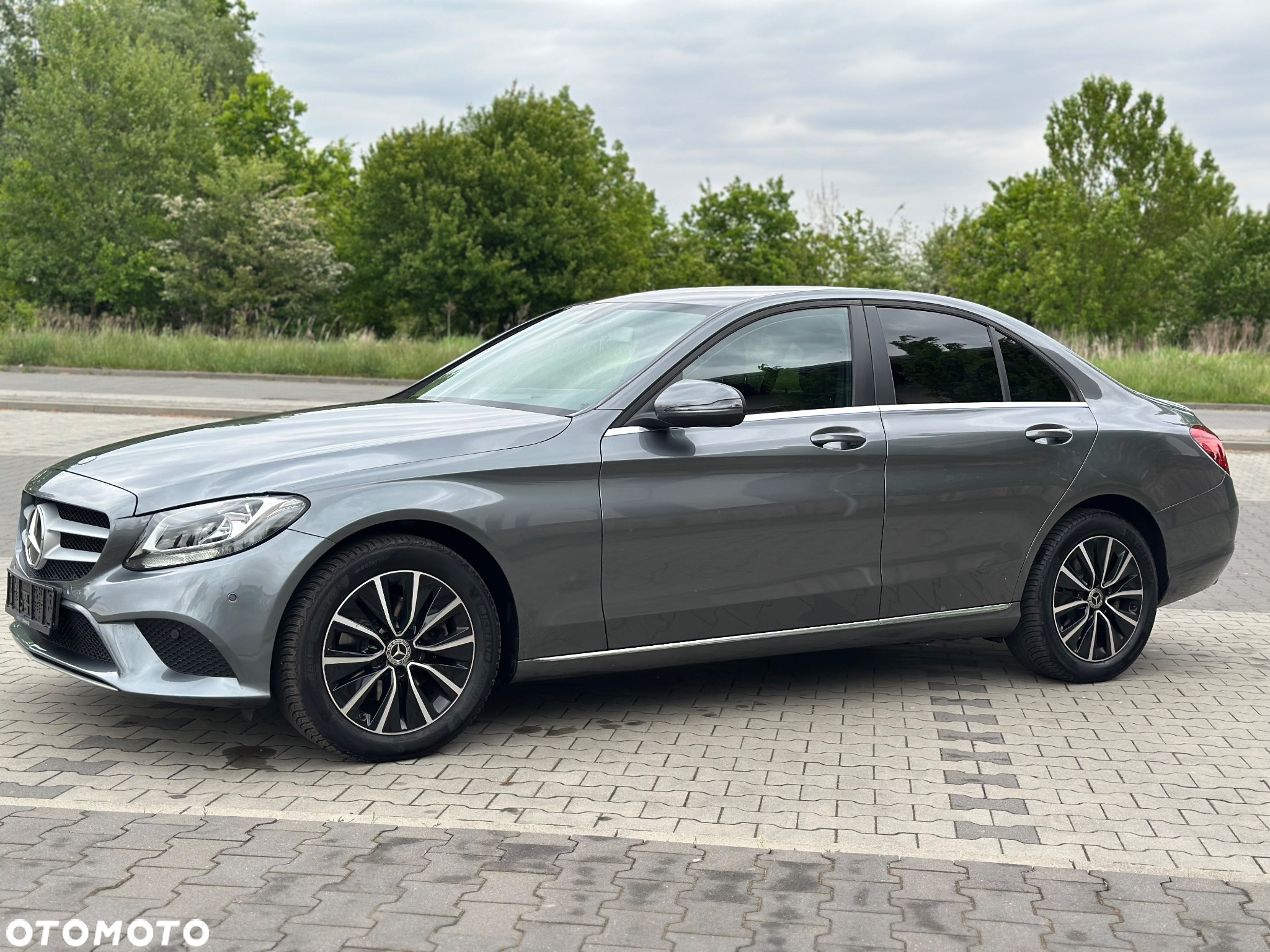 Mercedes-Benz Klasa C 220 d T 9G-TRONIC Avantgarde - 11