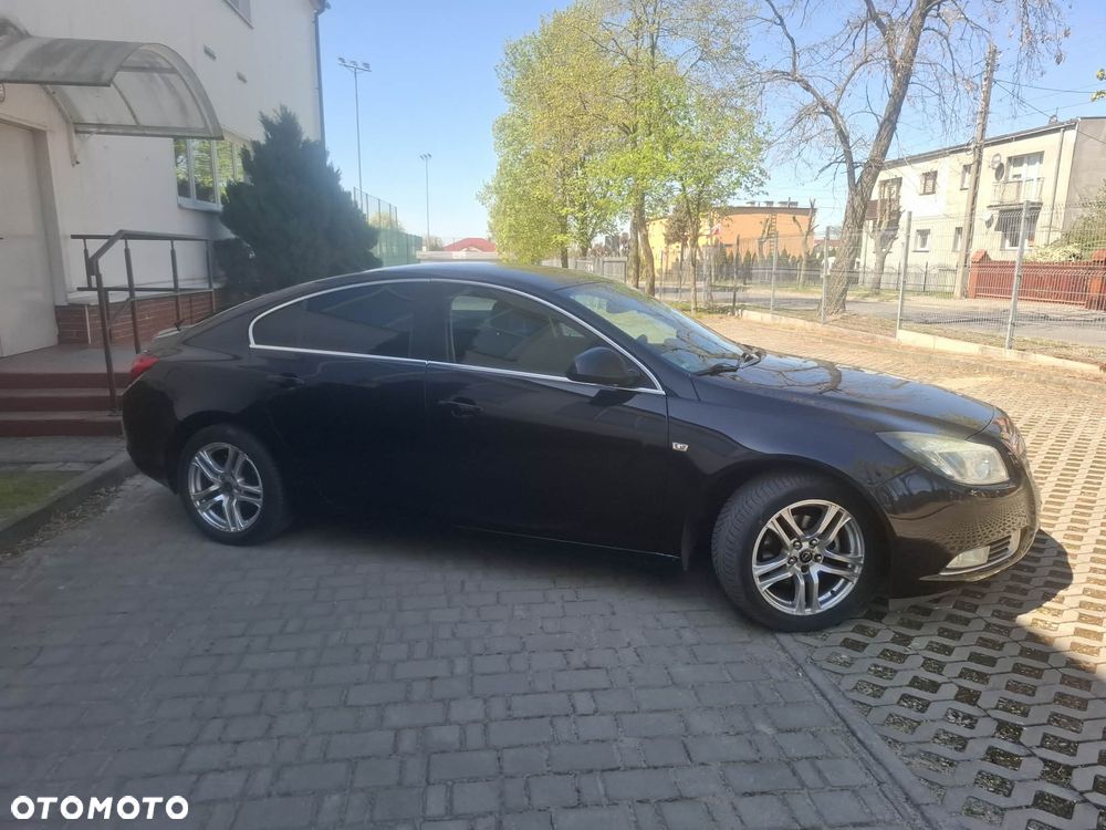 Opel Insignia - 11