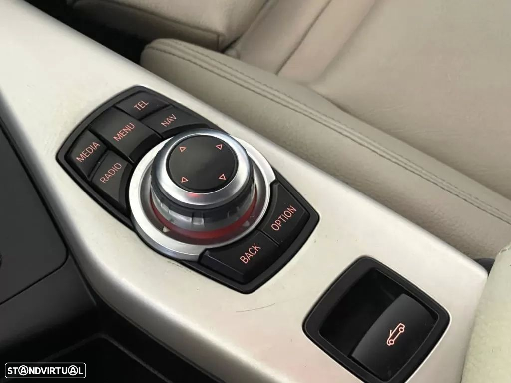 BMW 220 d Coupe Line Sport Auto - 41