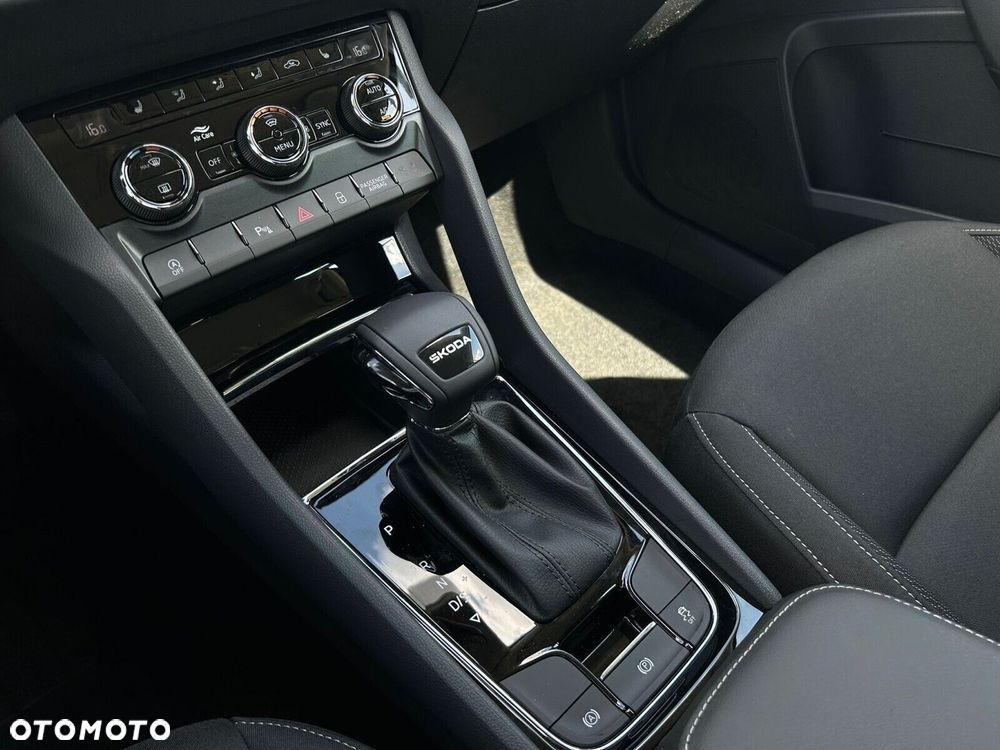 Skoda Karoq - 25