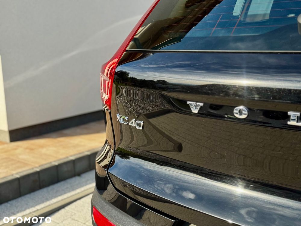 Volvo XC 40 B3 Plus Bright - 14