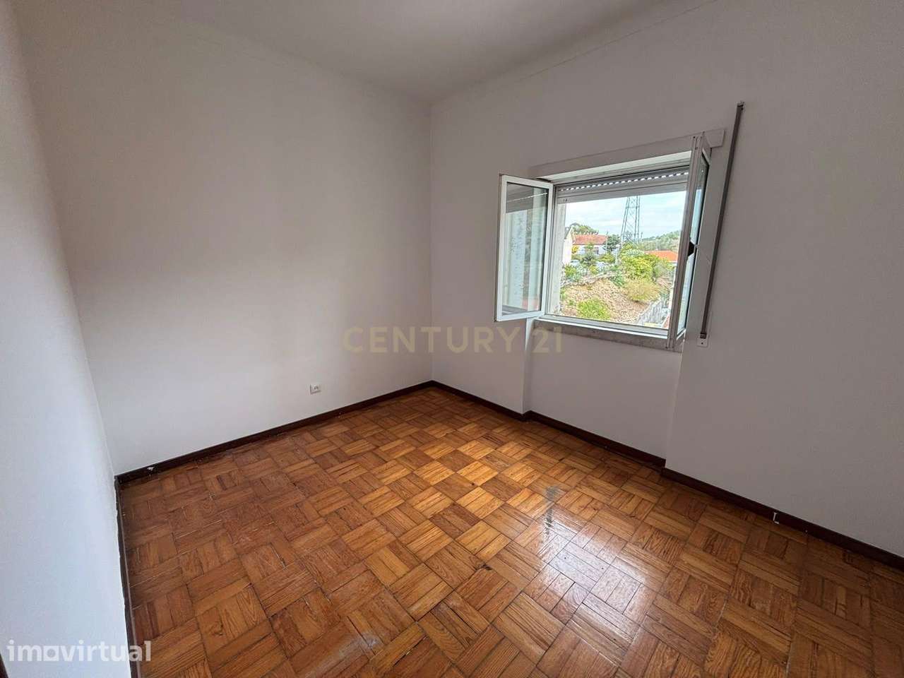 Apartamento T2+1 para arrendamento em Eiras, junto à Sodicentro - Grande imagem: 5/8