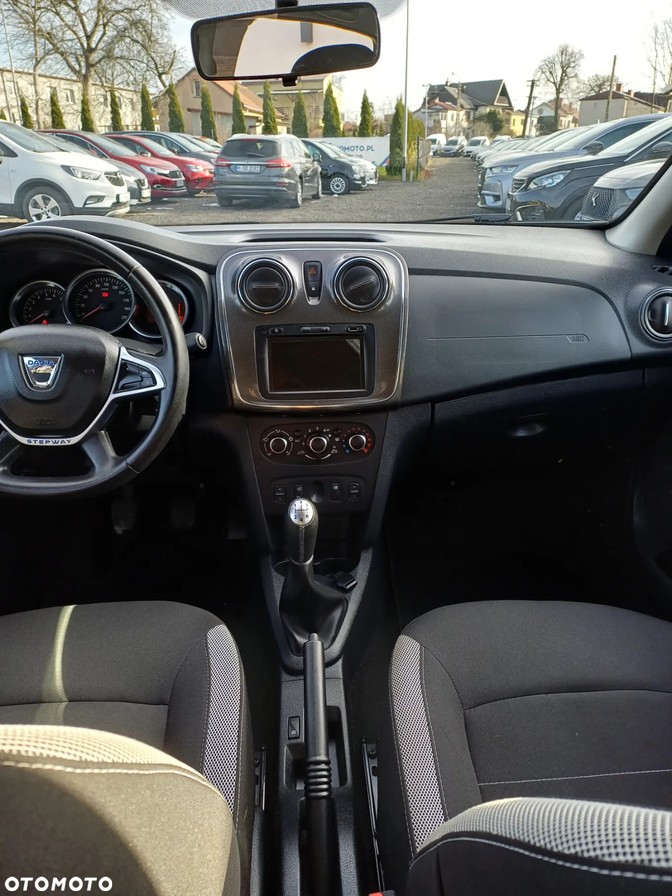 Dacia Sandero Stepway 1.5 dCi Laureate S&S - 16