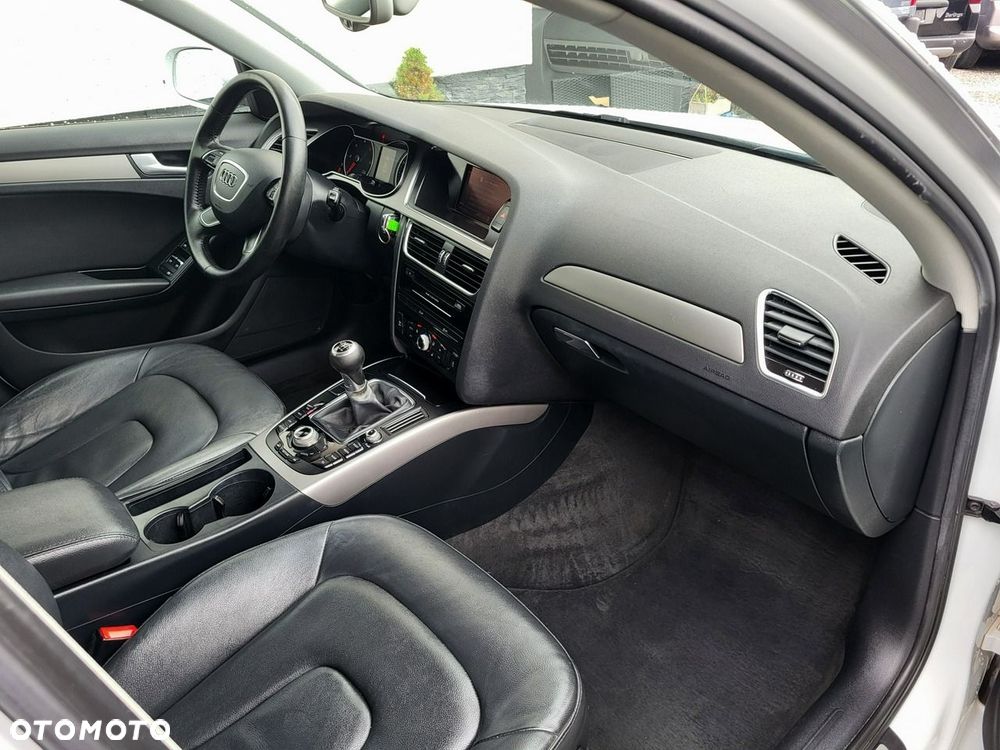 Audi A4 Allroad - 13