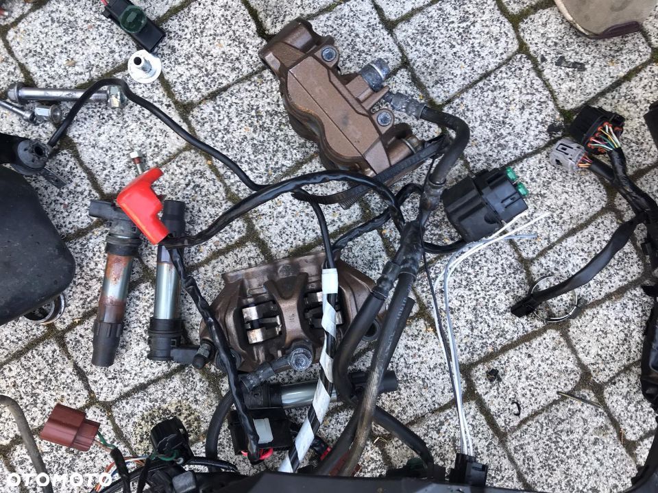 Honda CBR 1000 RR  SC59 rama   amortyzator  nakładka pług dolny - 8