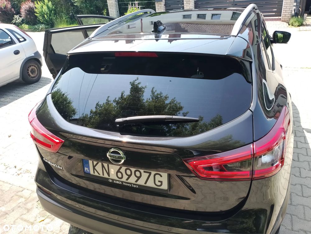 Nissan Qashqai 1.3 DIG-T N-Connecta - 4