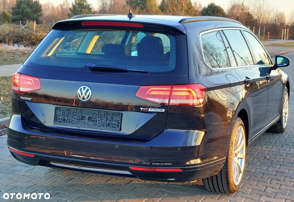 Volkswagen Passat - 18