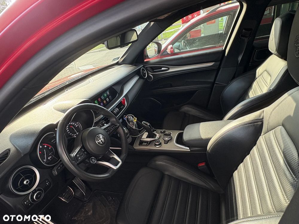 Alfa Romeo Stelvio 2.0 Turbo Veloce Q4 - 14