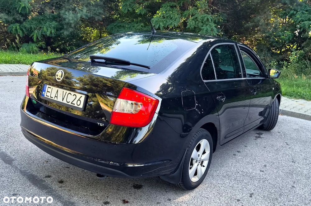 Skoda RAPID 1.2 TSI Ambition - 11