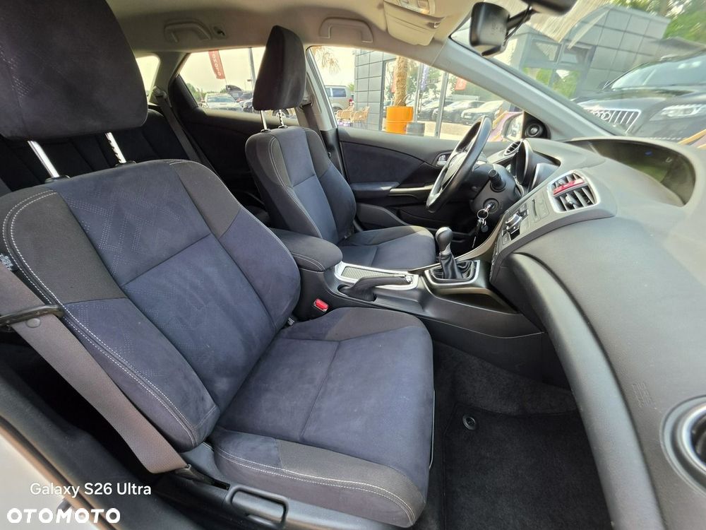 Honda Civic 1.6 i-DTEC Lifestyle - 32
