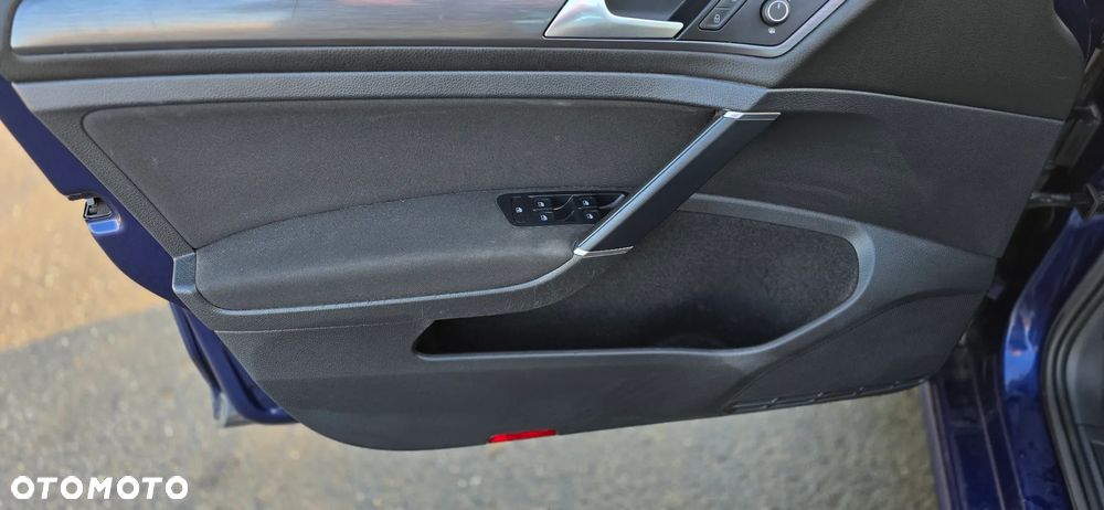 Volkswagen Golf 1.6 TDI BMT Comfortline - 16