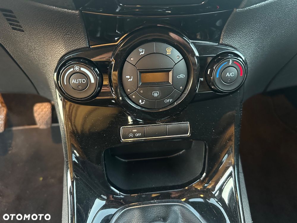 Ford Fiesta - 20