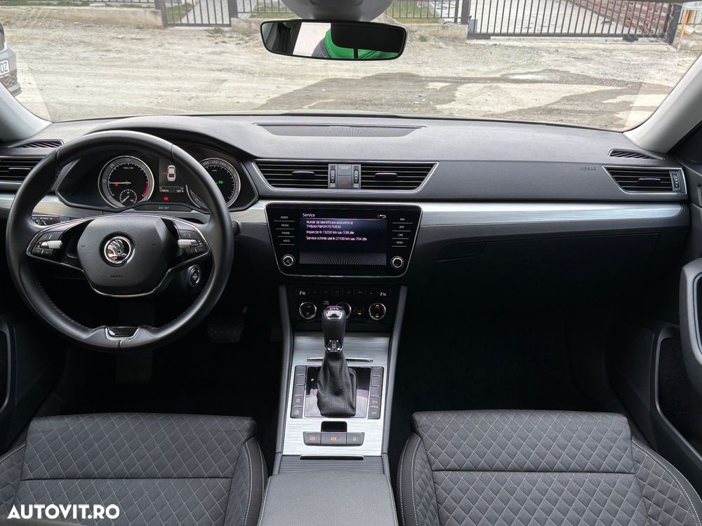 Skoda Superb 2.0 TDI DSG Ambition - 4