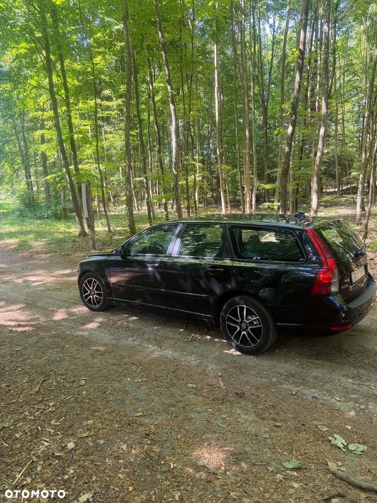 Volvo V50 2.0D Momentum - 4