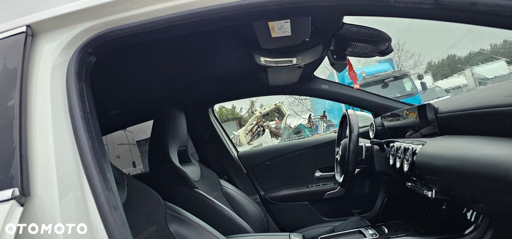 Mercedes-Benz Klasa A 180 Progressive 7G-DCT - 14