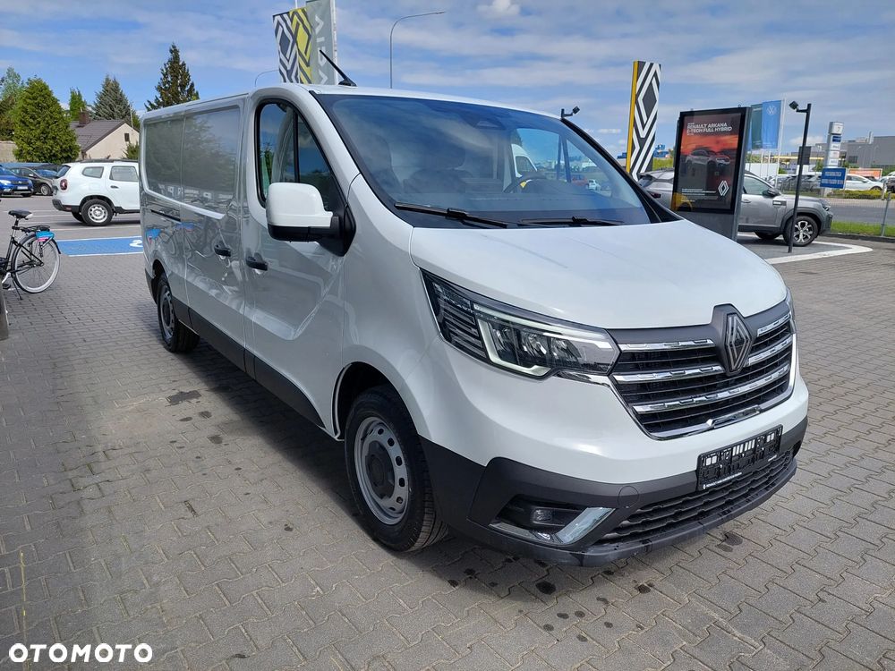 Renault Trafic L2H1 2.0 dCi 130KM - 4