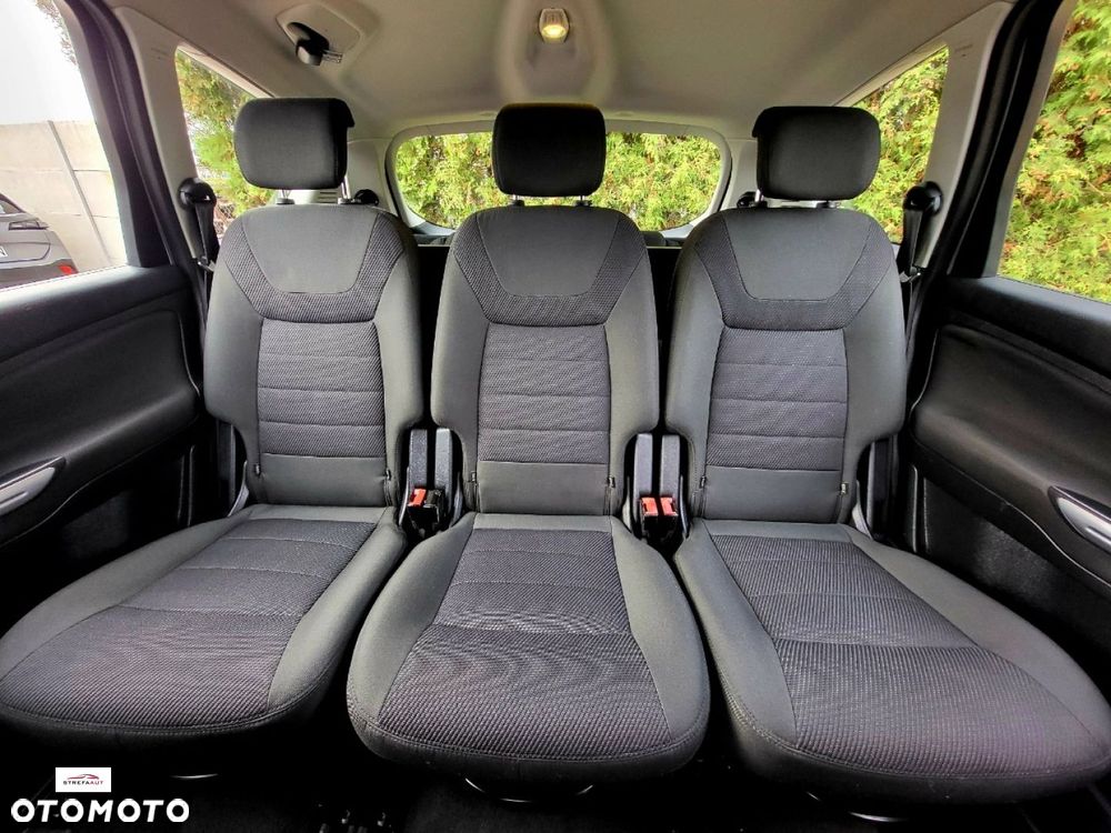 Ford S-Max - 29
