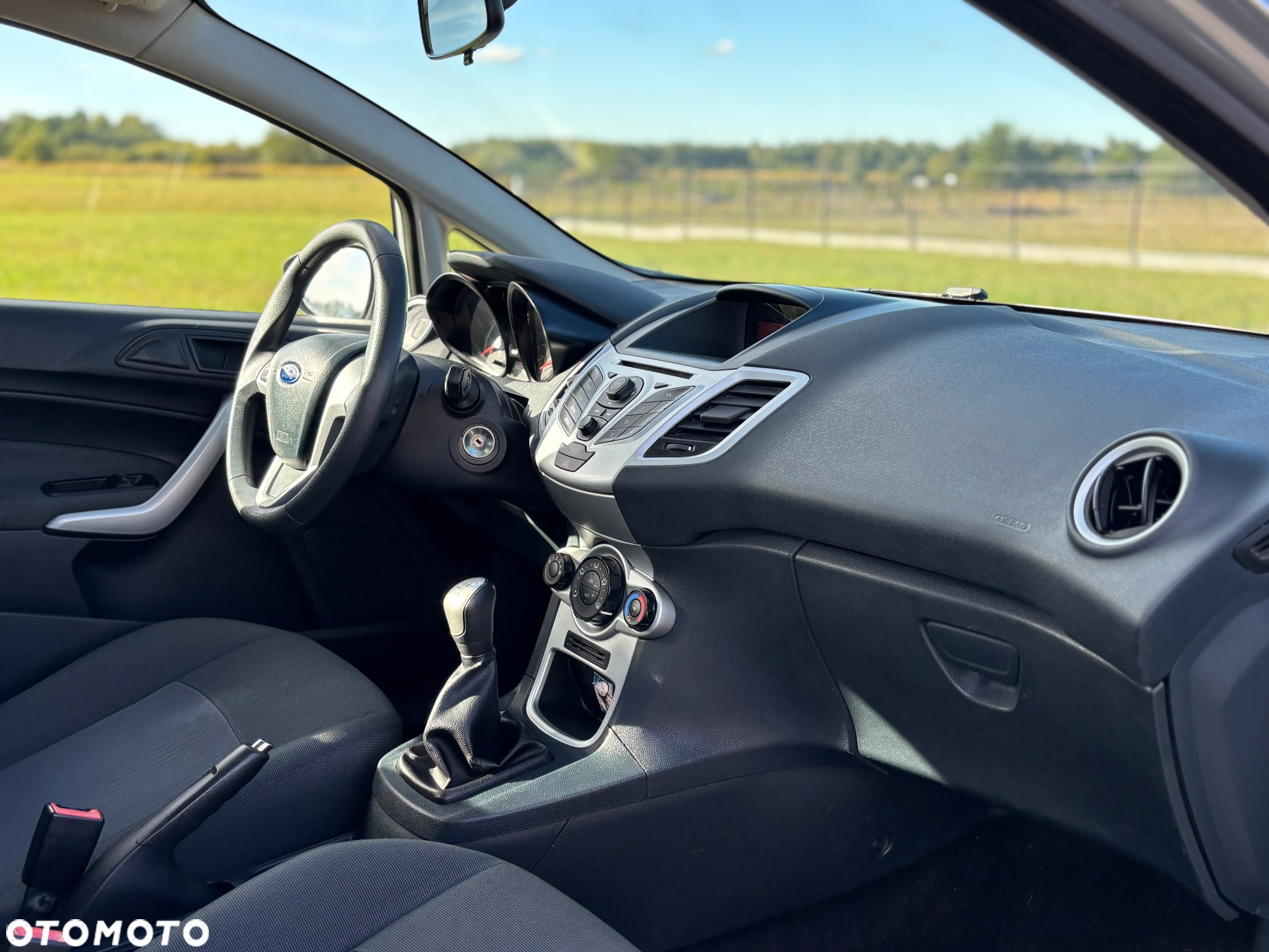 Ford Fiesta - 9
