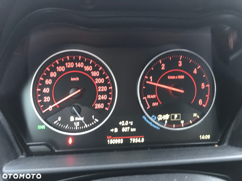 BMW Seria 2 218d Luxury Line - 2