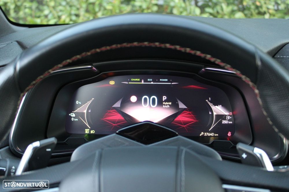 DS DS7 Crossback E-Tense Performance Line EAT8 - 30