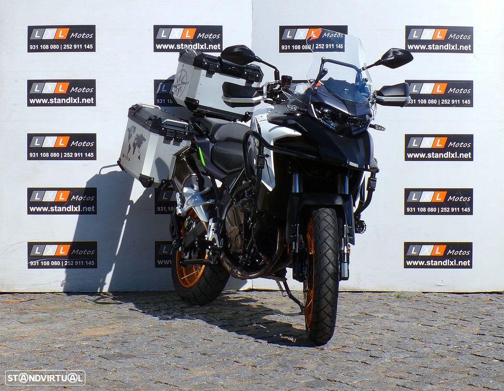 QJ Motor SRT 700X
