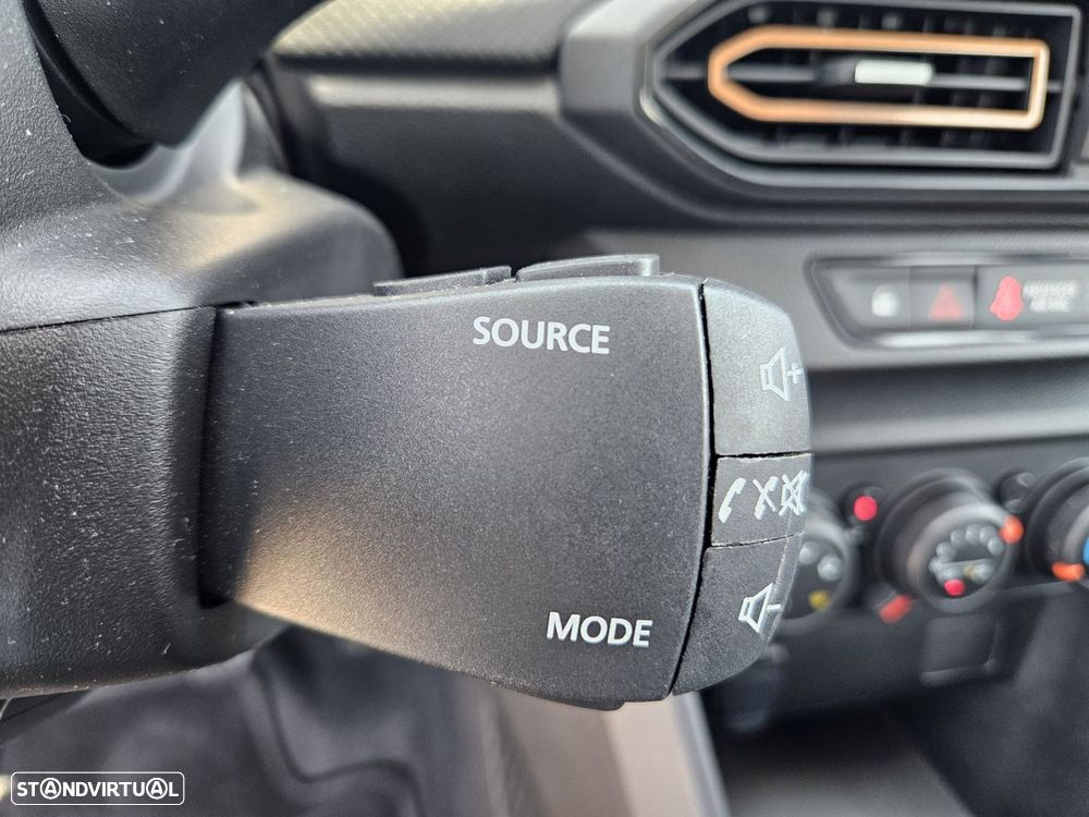 Dacia Sandero - 37