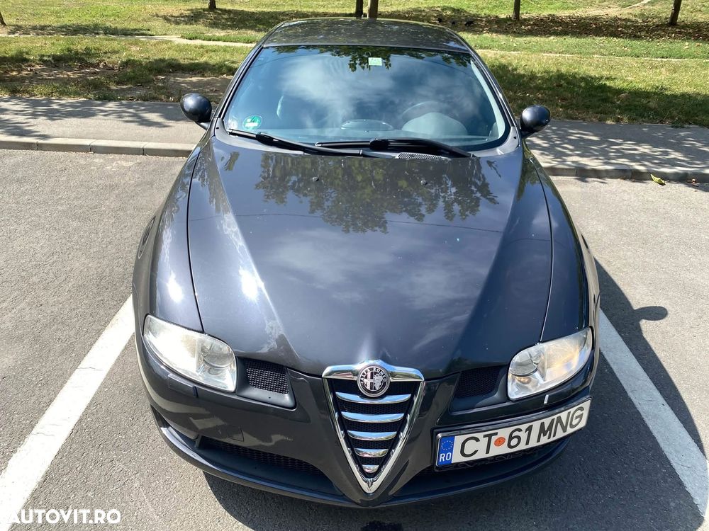 Alfa Romeo GT - 27