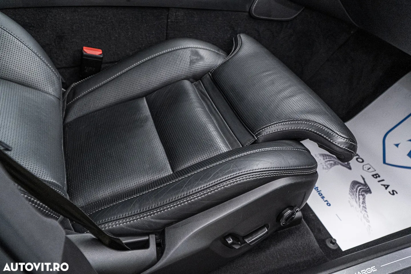 Volvo XC 90 T8 AWD Twin Engine Geartronic Inscription - 40