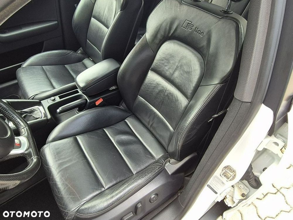 Audi A3 Sportback 1.8 TFSI S line Sportpaket Plus - 8