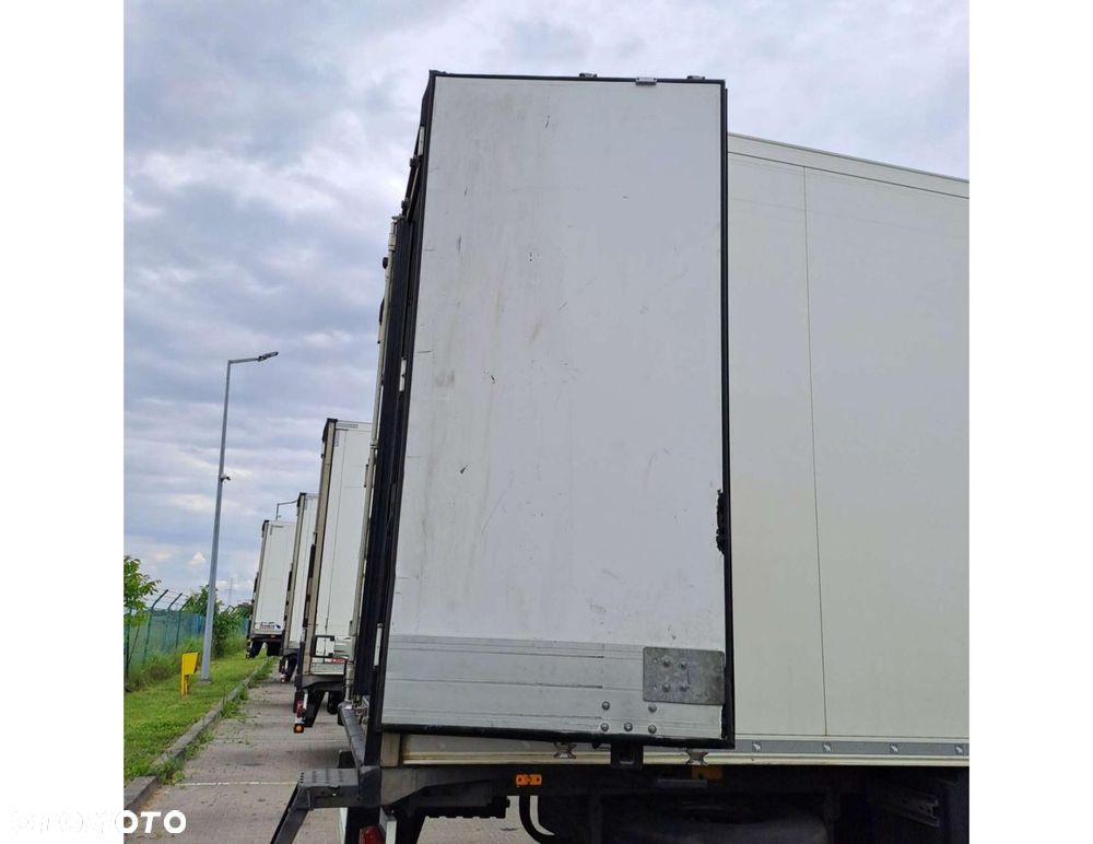 Schmitz Cargobull SKO FP 45 ThermoKing SLXi 300 - 7