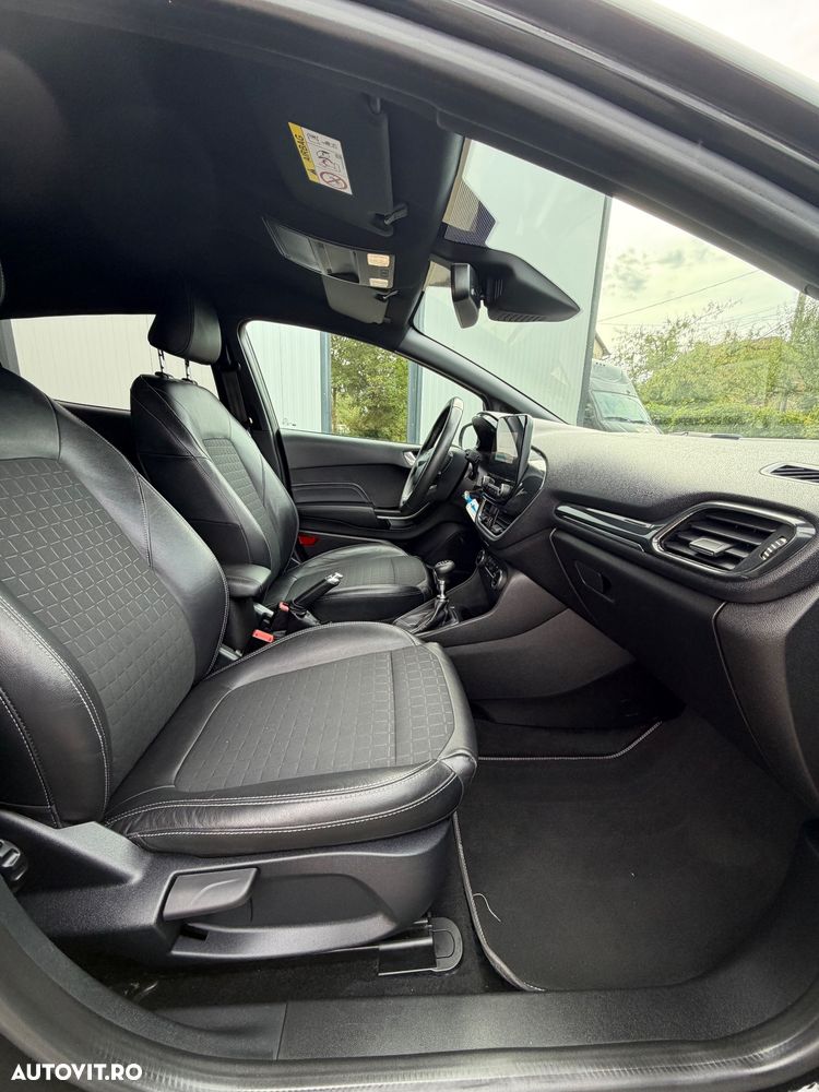 Ford Fiesta - 23