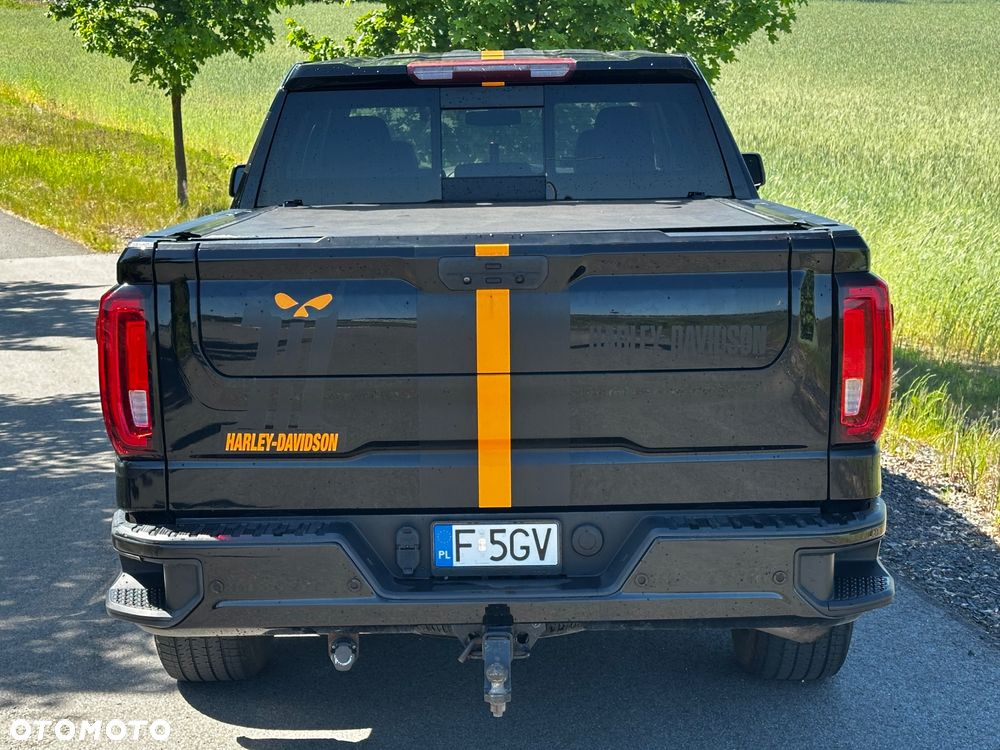 GMC Sierra - 40