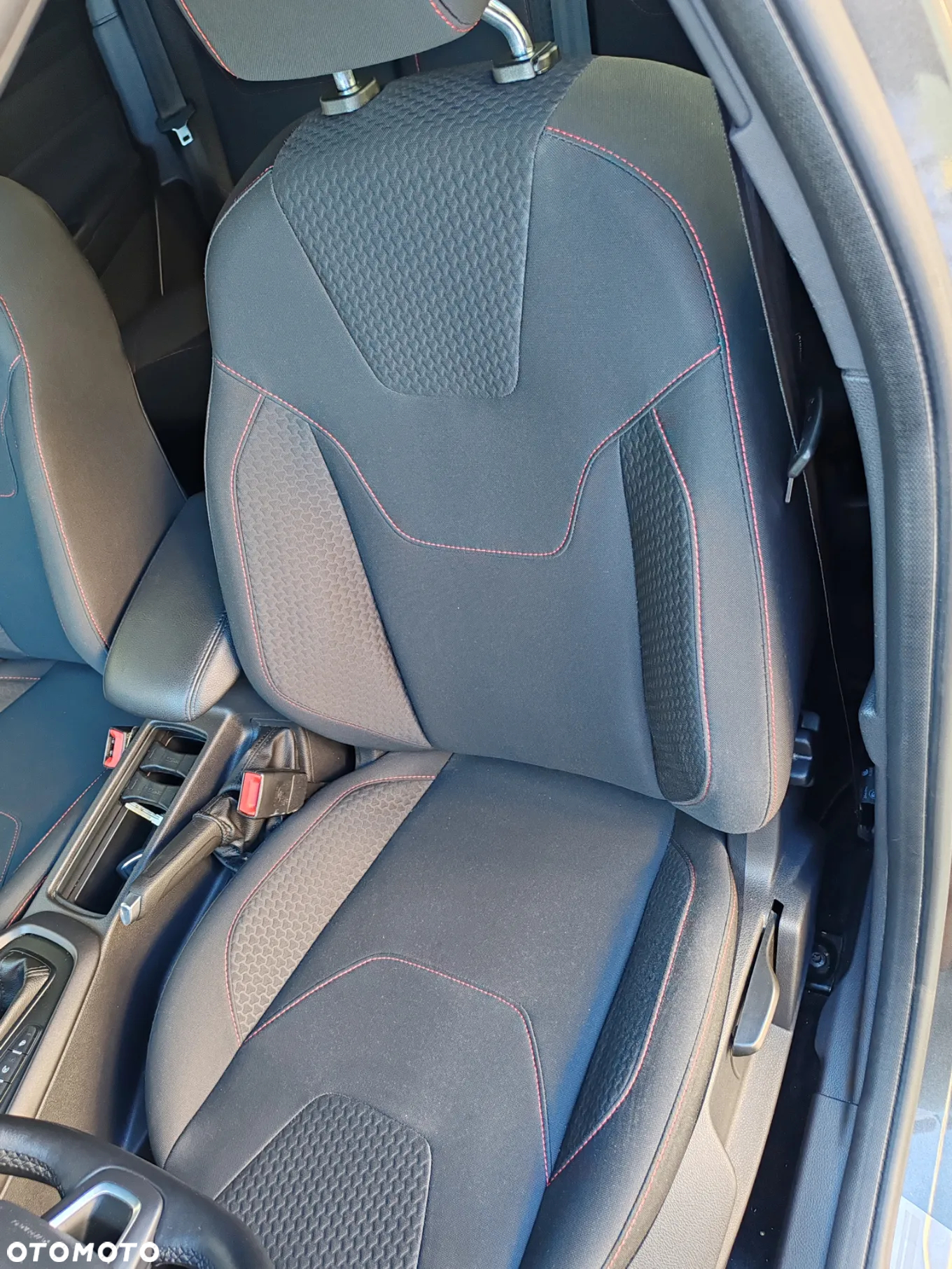 Ford Focus 1.5 EcoBoost ST-Line Business - 33