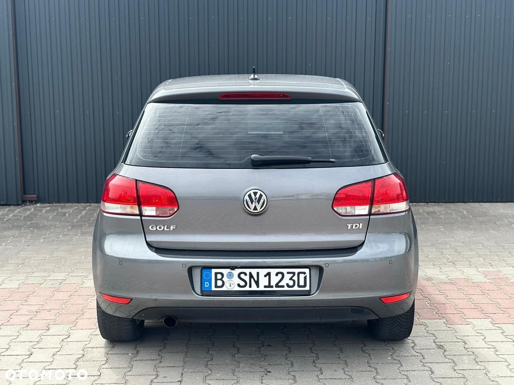 Volkswagen Golf 1.6 TDI DPF Comfortline - 8