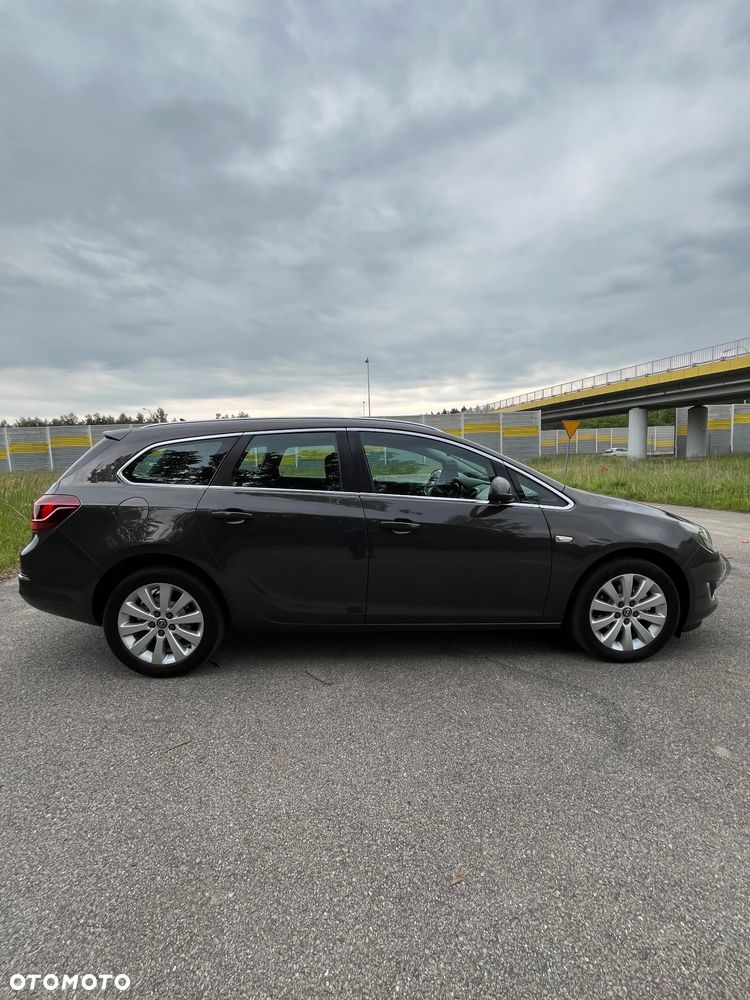 Opel Astra 2.0 CDTI DPF SportsTourer Edition - 6
