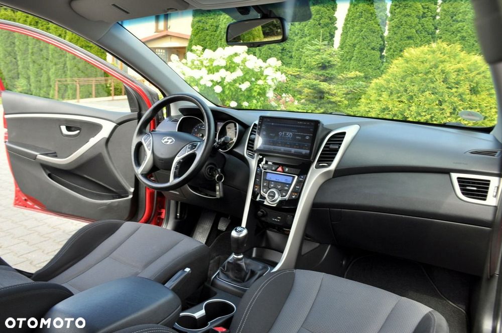 Hyundai i30 - 24