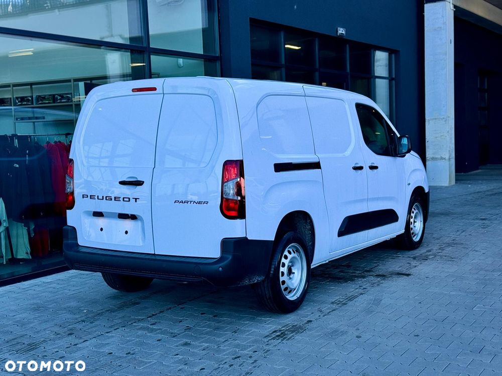 Peugeot Partner Furgon XL Diesel 130KM Manual - 6