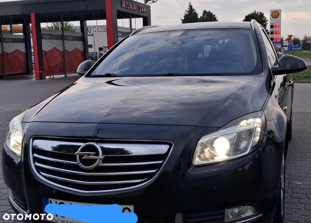 Opel Insignia - 1
